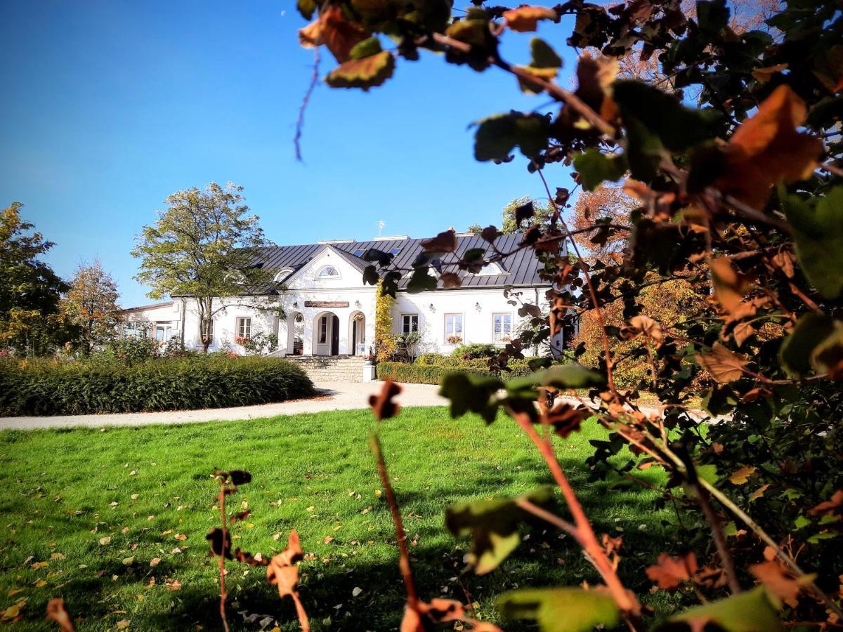 Przybysławice Dwor Na Wichrowym Wzgorzu B&B 외부 사진