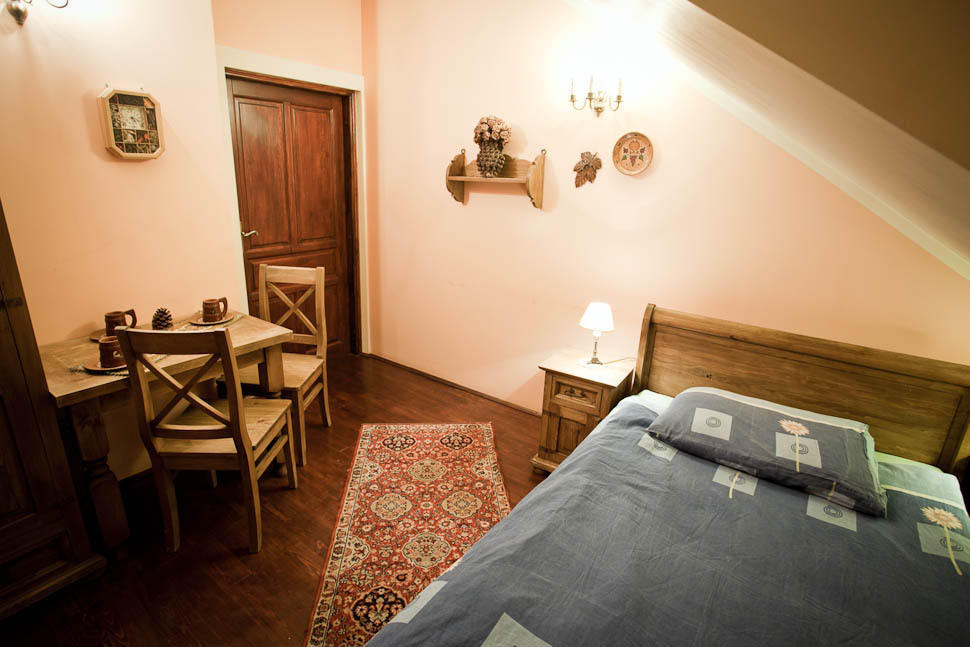 Przybysławice Dwor Na Wichrowym Wzgorzu B&B 객실 사진
