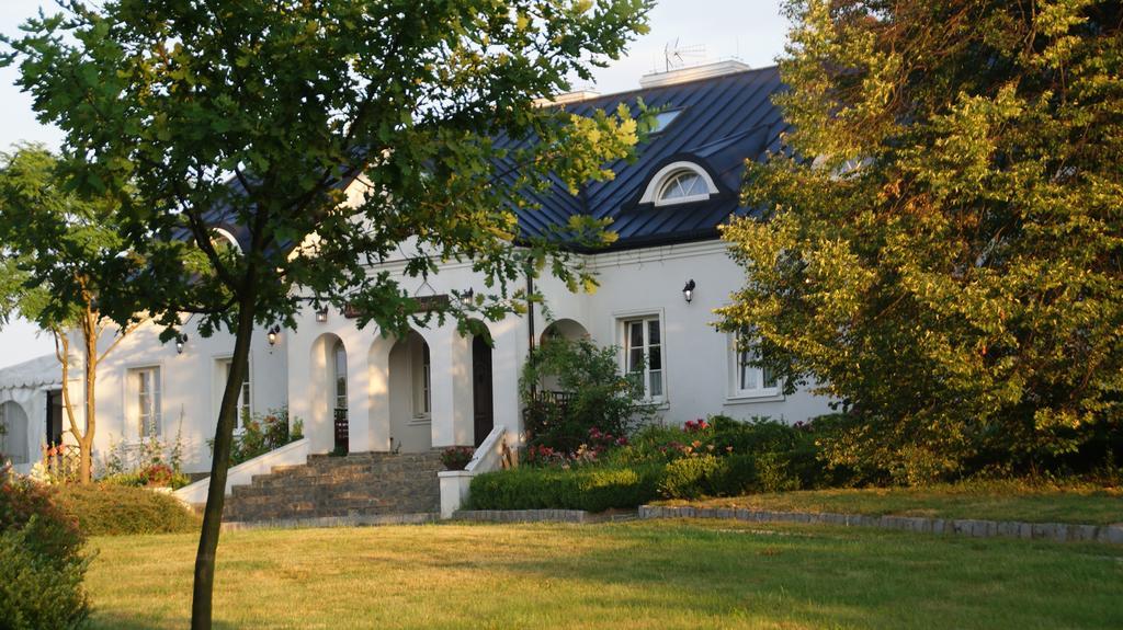 Przybysławice Dwor Na Wichrowym Wzgorzu B&B 외부 사진