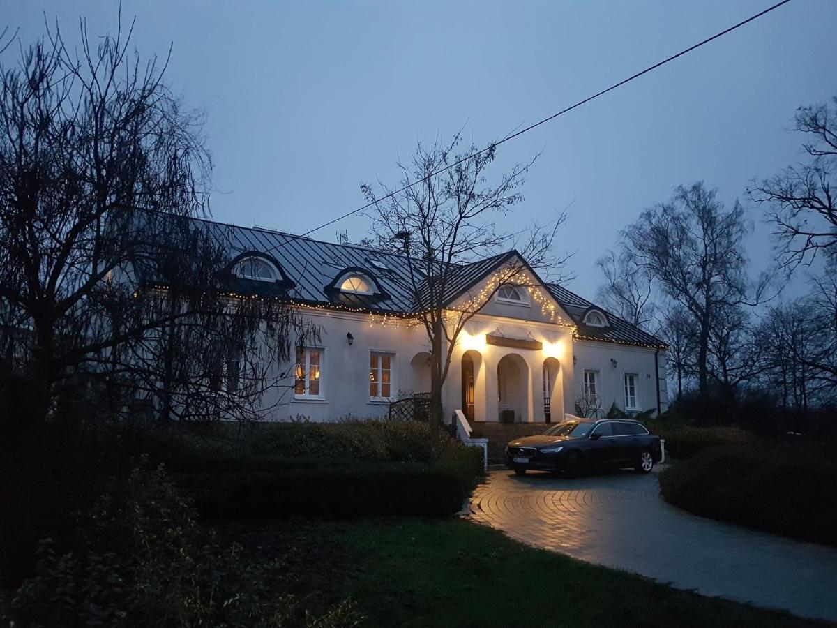 Przybysławice Dwor Na Wichrowym Wzgorzu B&B 외부 사진